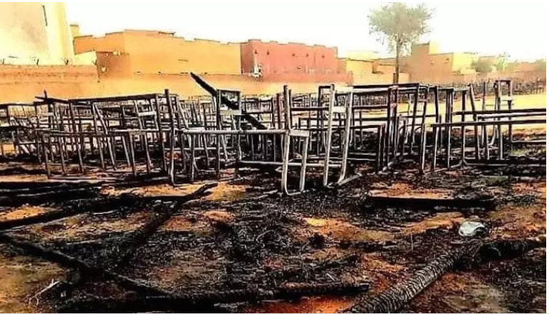 Niger : 20 écoliers périssent dans l’incendie de leurs classes